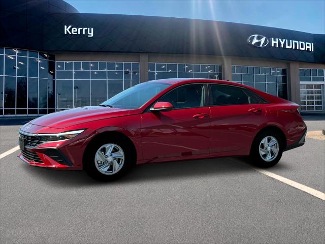 2025 Hyundai Elantra SE