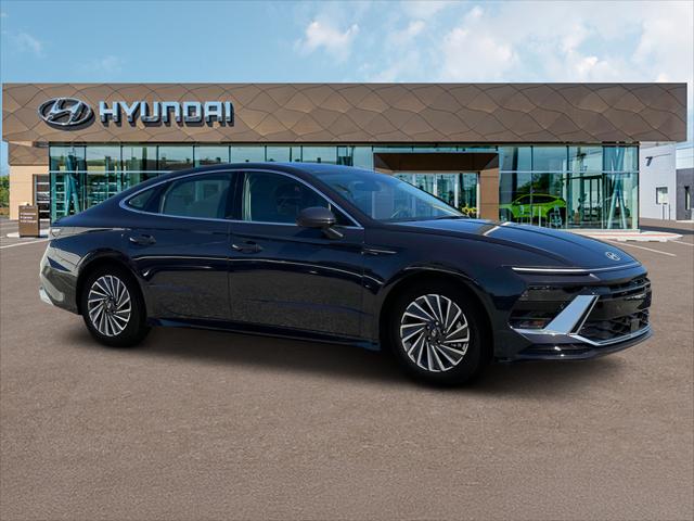 2025 Hyundai Sonata Hybrid Limited