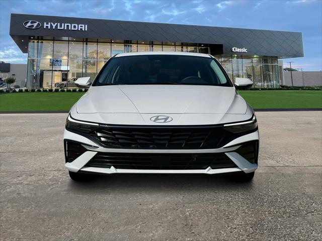 2025 Hyundai Elantra Hybrid Limited