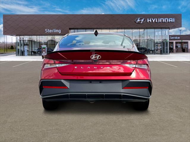 2025 Hyundai Elantra SEL Sport