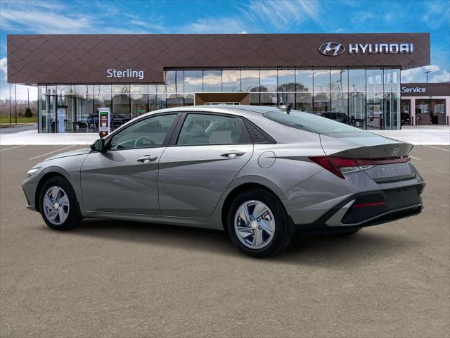 2024 Hyundai Elantra SE