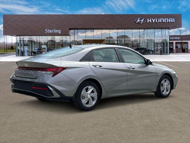 2024 Hyundai Elantra SE