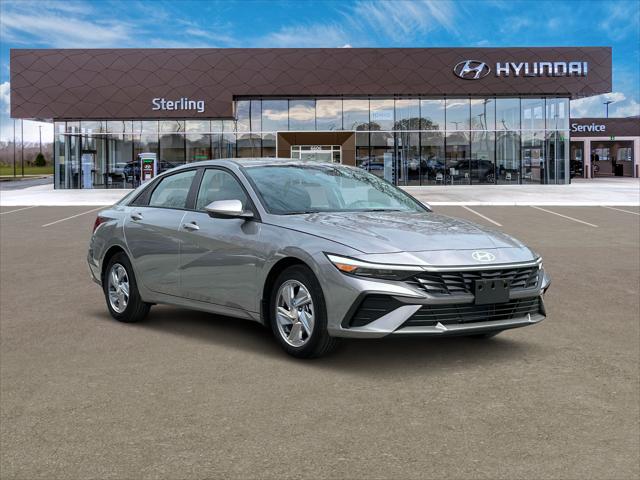 2024 Hyundai Elantra SE