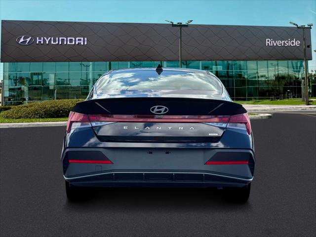 2026 Hyundai Elantra Hybrid SEL Sport