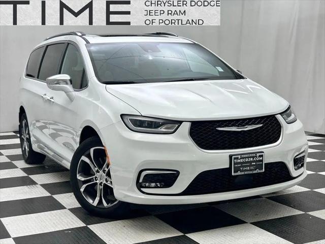 2022 Chrysler Pacifica Pinnacle AWD for sale in Portland, OR