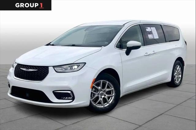 2023 Chrysler Pacifica Touring L for sale in Tulsa, OK
