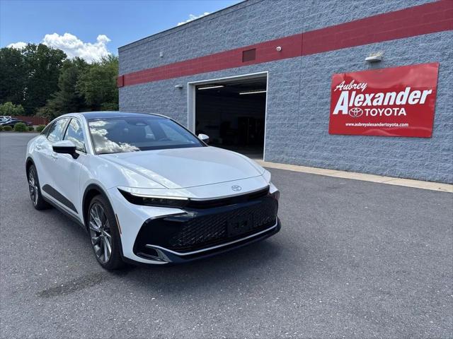 2023 Toyota Crown Limited for sale in Selinsgrove, PA