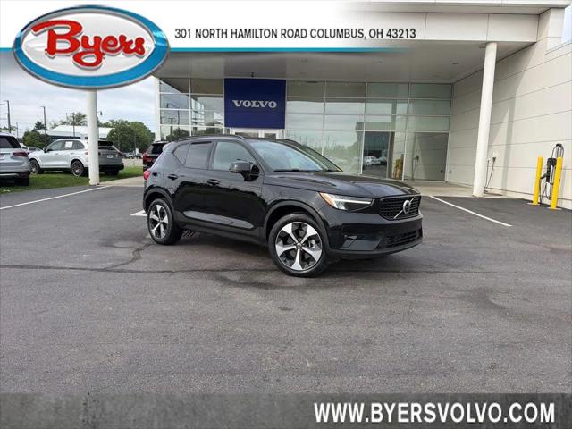 2023 Volvo XC40 B5 Plus Dark Theme for sale in Columbus, OH