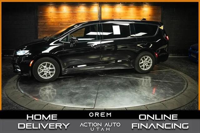 2025 Chrysler Pacifica Select for sale in Lehi, UT
