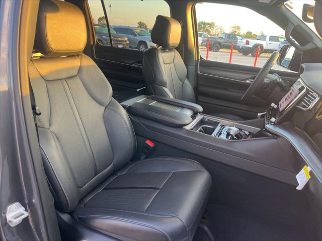 2023 Jeep Wagoneer Series III 4x4