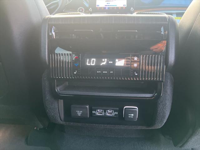 2023 Jeep Wagoneer Series III 4x4