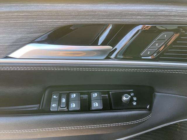 2023 Jeep Wagoneer Series III 4x4