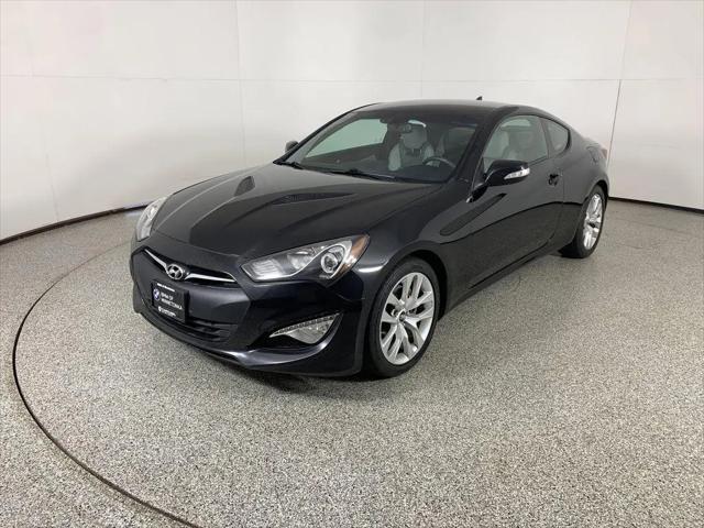 2015 Hyundai Genesis Coupe 3.8 Base for sale in Wayzata, MN