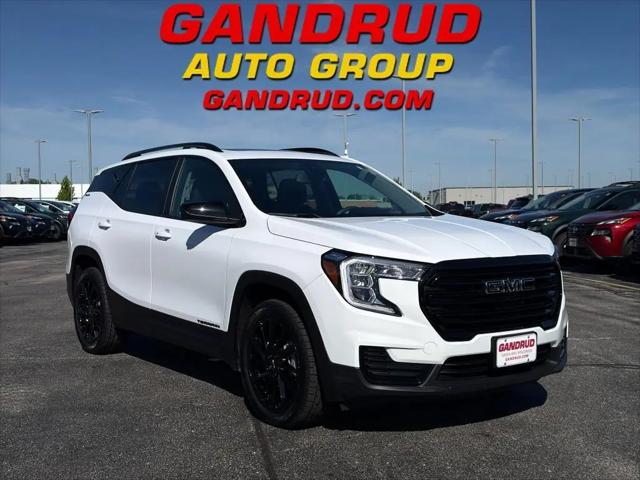 2023 GMC Terrain AWD SLE for sale in Green Bay, WI