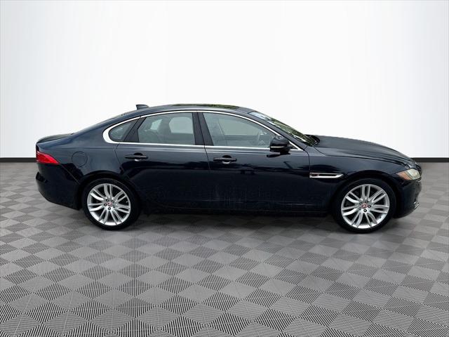 2016 Jaguar XF 35t Prestige