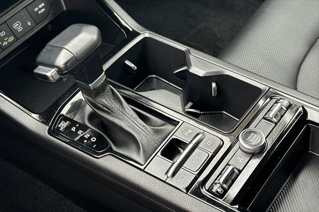 2025 Kia K5 EX