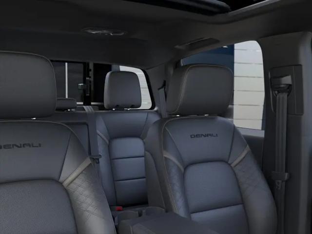 2026 GMC Canyon Denali, 4WD