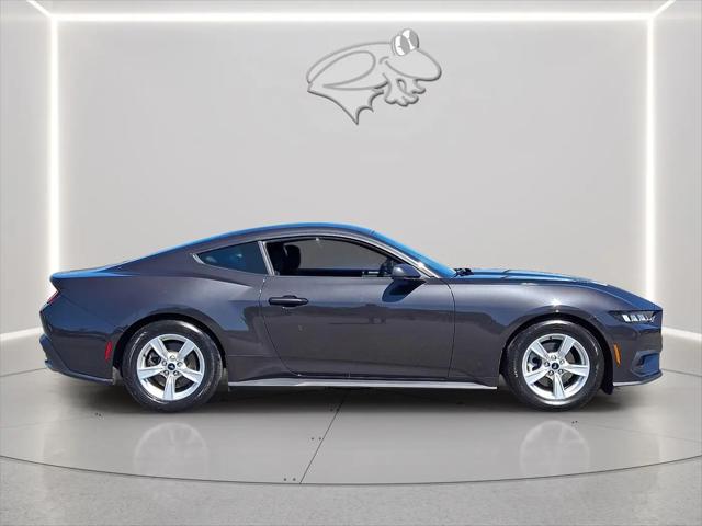 2024 Ford Mustang EcoBoost Fastback