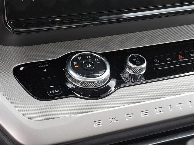 2026 Ford Expedition Max Active MAX