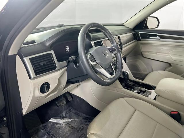 2022 Volkswagen Atlas 3.6L V6 SE w/Technology