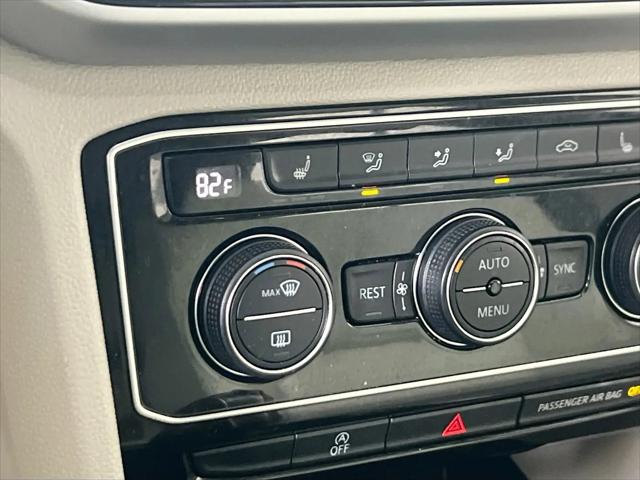2022 Volkswagen Atlas 3.6L V6 SE w/Technology
