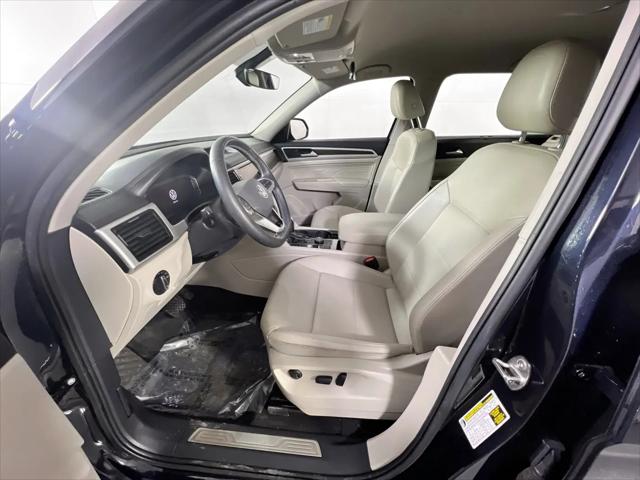 2022 Volkswagen Atlas 3.6L V6 SE w/Technology