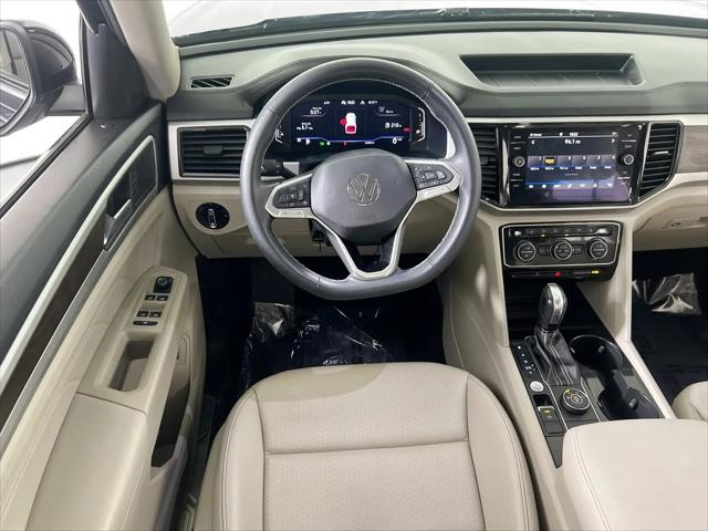 2022 Volkswagen Atlas 3.6L V6 SE w/Technology