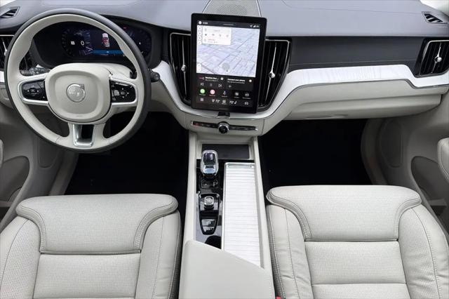 2026 Volvo XC60 B5 Ultra