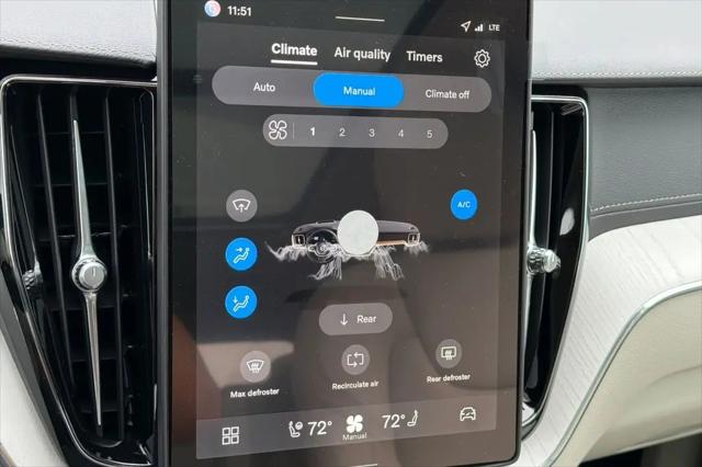 2026 Volvo XC60 B5 Ultra