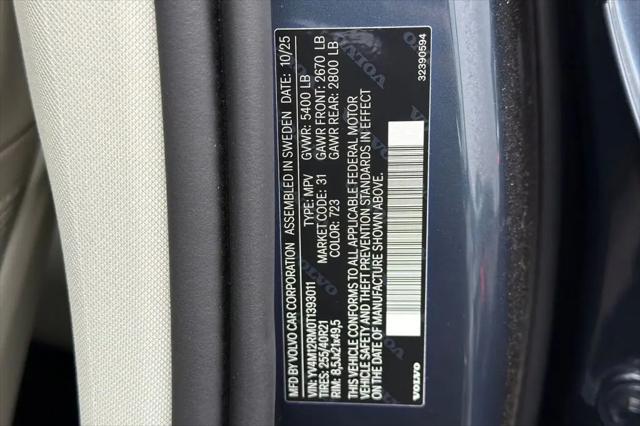 2026 Volvo XC60 B5 Ultra