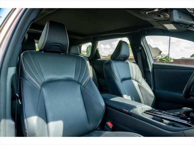 2025 Toyota Crown Signia Limited