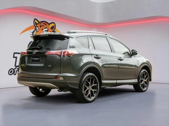 2018 Toyota RAV4 SE