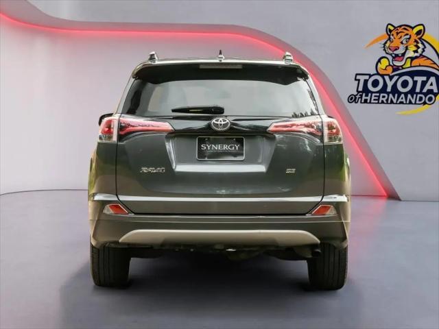 2018 Toyota RAV4 SE
