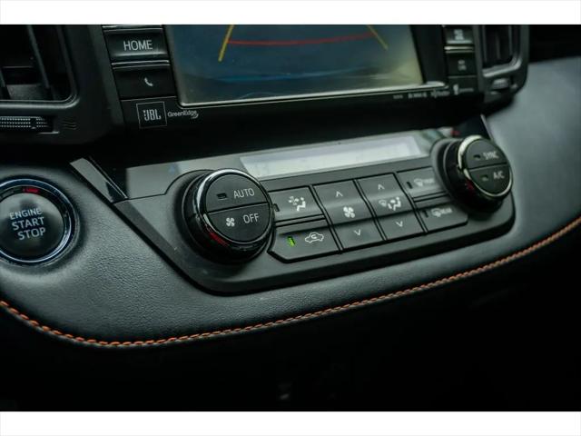 2018 Toyota RAV4 SE