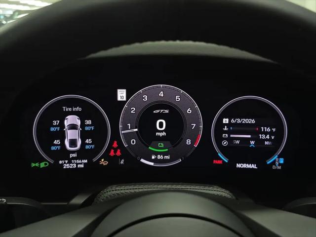 2025 Porsche 911 Carrera 4 GTS