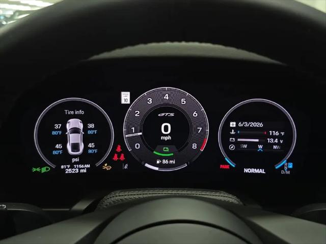 2025 Porsche 911 Carrera 4 GTS