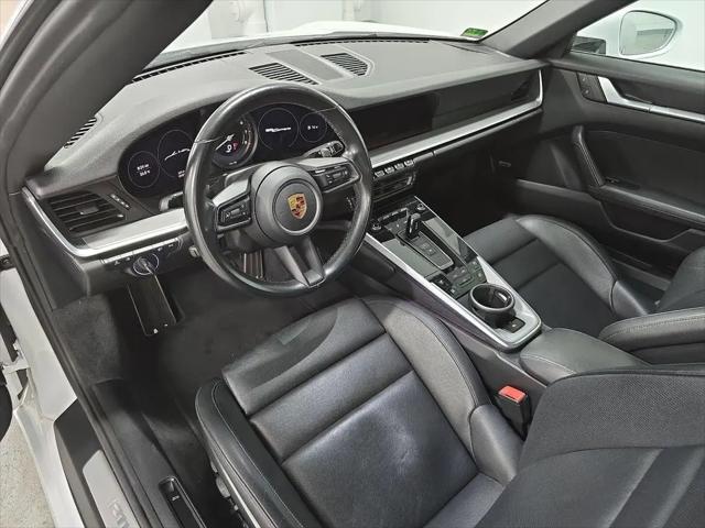 2022 Porsche 911 Carrera Cabriolet