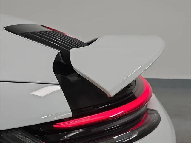 2022 Porsche 911 Carrera Cabriolet
