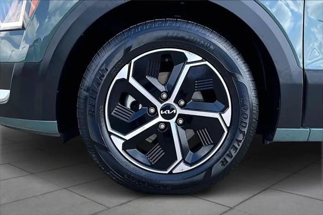 2023 Kia Niro EX