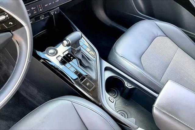 2023 Kia Niro EX