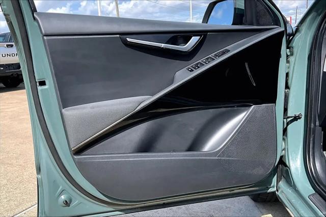 2023 Kia Niro EX