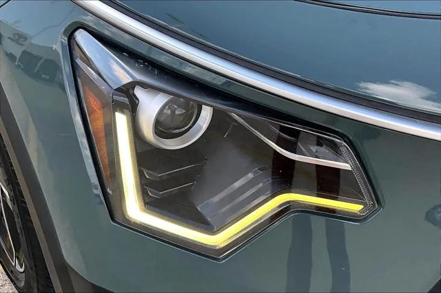 2023 Kia Niro EX