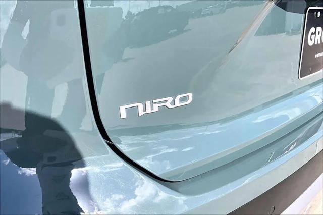 2023 Kia Niro EX
