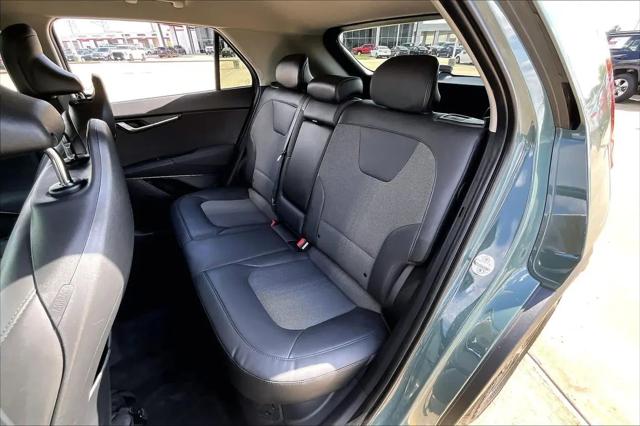 2023 Kia Niro EX