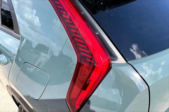 2023 Kia Niro EX