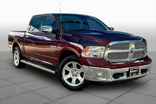 2018 Ram 1500 Lone Star Silver Crew Cab 4x2 5'7" Box