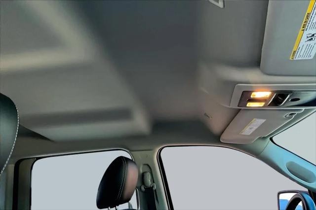 2018 Ram 1500 Lone Star Silver Crew Cab 4x2 5'7" Box