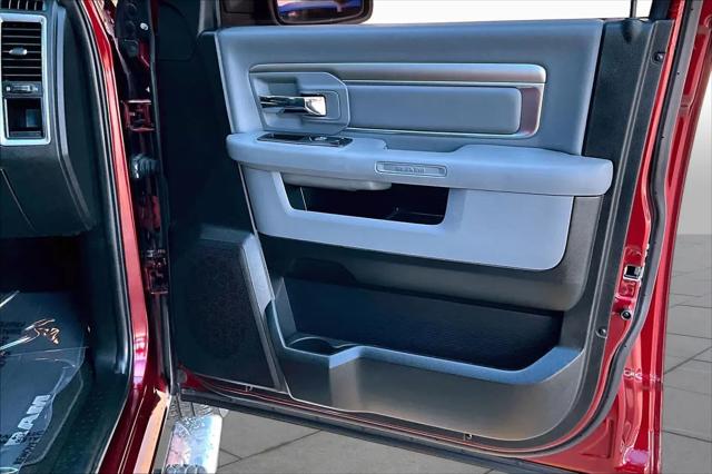 2018 Ram 1500 Lone Star Silver Crew Cab 4x2 5'7" Box