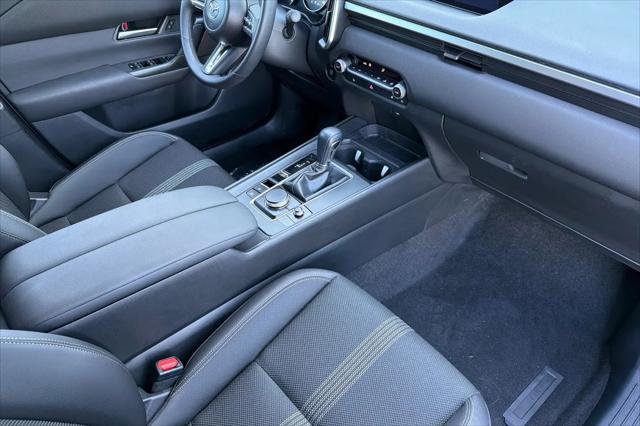 2024 Mazda CX-50 2.5 S Preferred