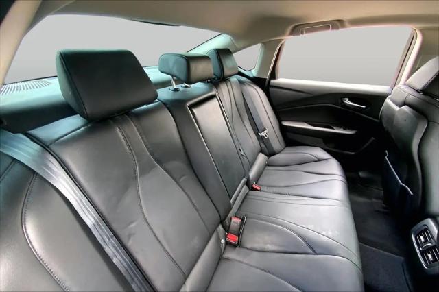 2023 Acura TLX Standard
